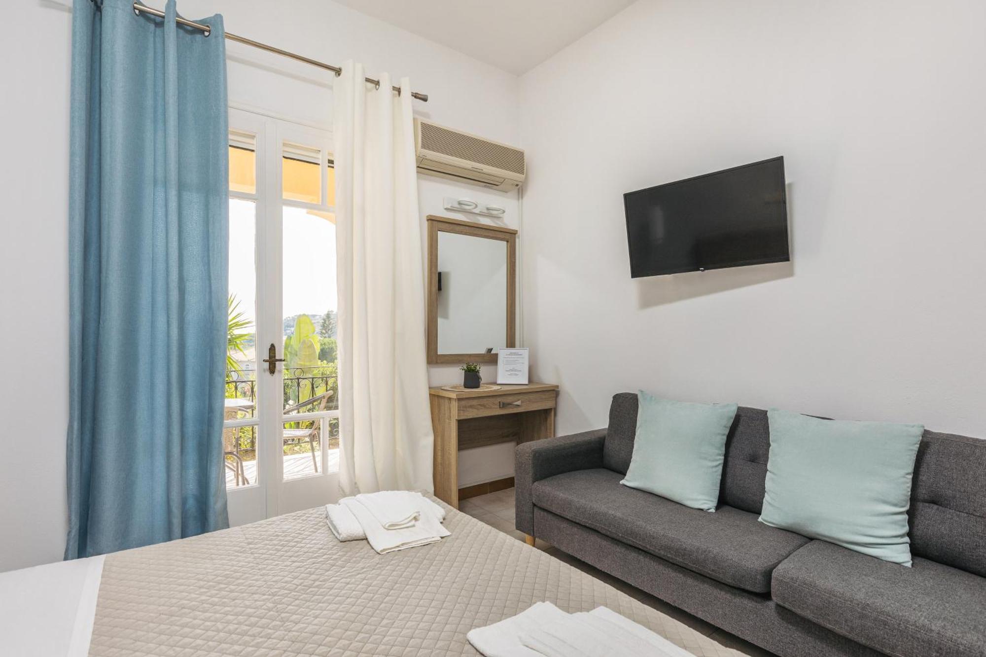 P Koklas Apartments Zakynthos Buitenkant foto
