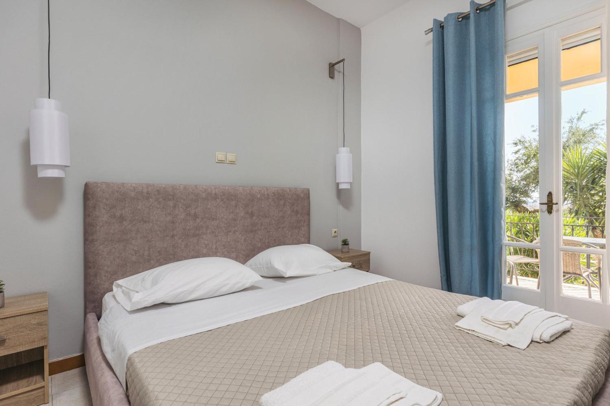 P Koklas Apartments Zakynthos Buitenkant foto